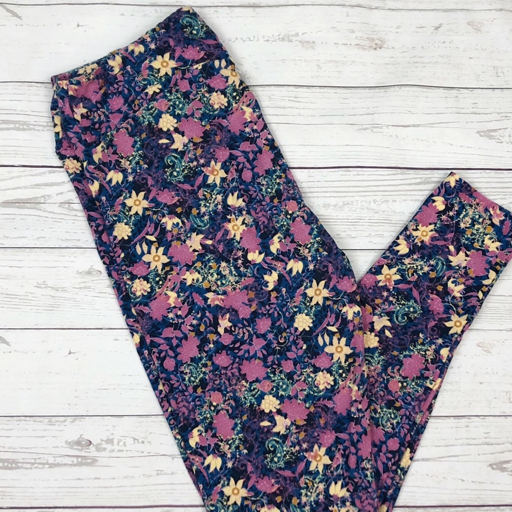 LuLaRoe Tall & Curvy Floral Print Leggings
